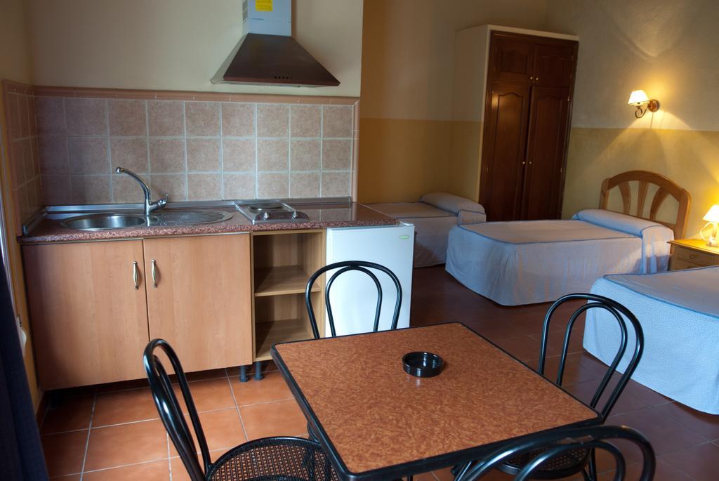 Aparthotel Las Palomas La Puebla de los Infantes Ngoại thất bức ảnh